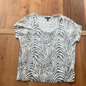 Taupe and cream scoop neck linen top